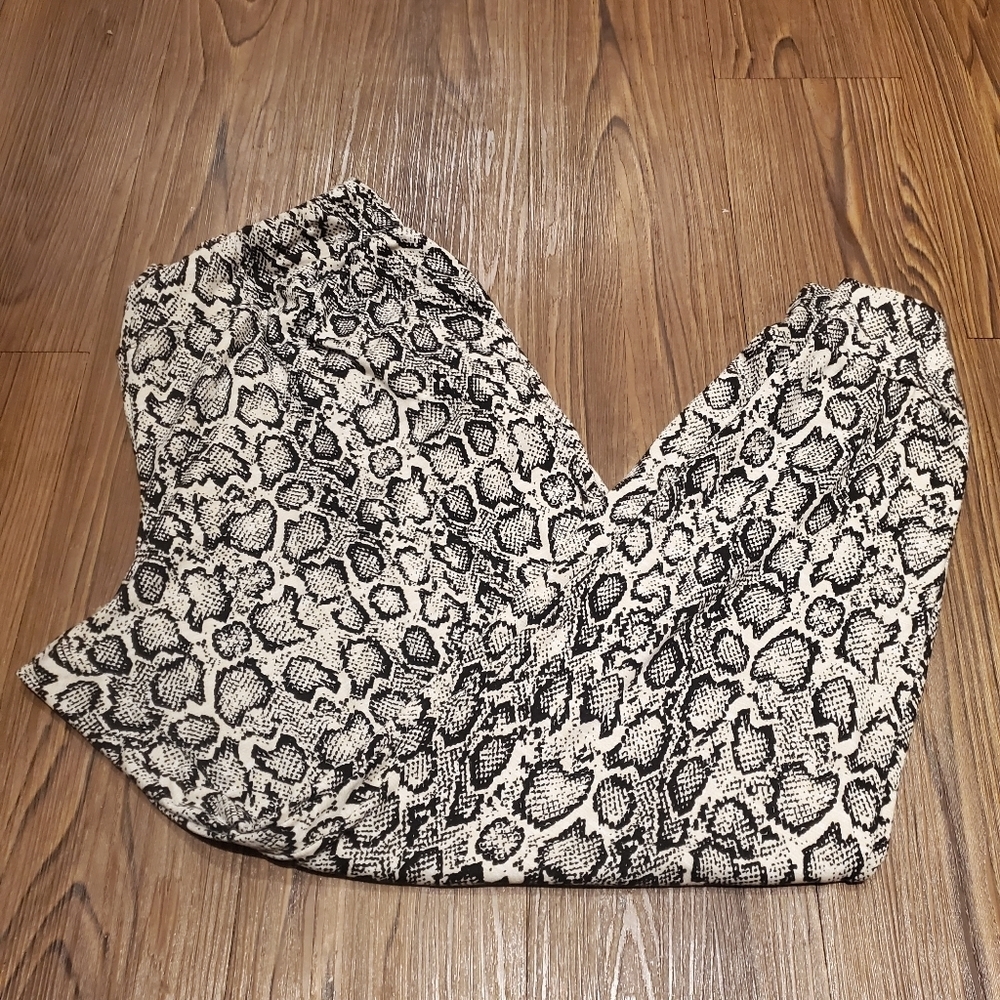 Tart Intimates Joggers Pants Beige Black Snake Print Python Stretch Comfy Lounge
